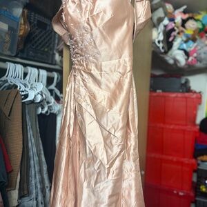 Beautiful Peach floor length gown